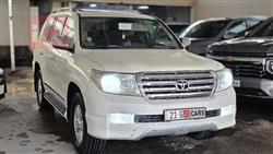 تۆیۆتا لاند کروزەر